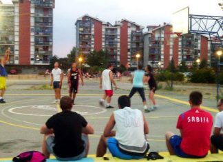 Počinje besplatna školica košarke u Borči za mališane sa leve obale Teren za basket