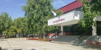 Sedmoro dece migranata krenulo u OŠ „Rade Drainac“ u Borči OŠ Rade Drainac