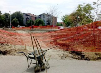 Novi kutak za decu i penzionere u Borči Radovi - Parkić u Borči