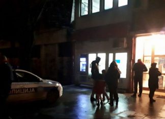 „Nismo građani drugog reda“ održana ispred MZ Kotež. Večeras najavljena u Borči MZ Kotež