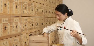 IT park u Borči dobija centar tradicionalne kineske medicine Kineskinja