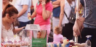 Humanitarni Bazar za malu Minju u centru IV